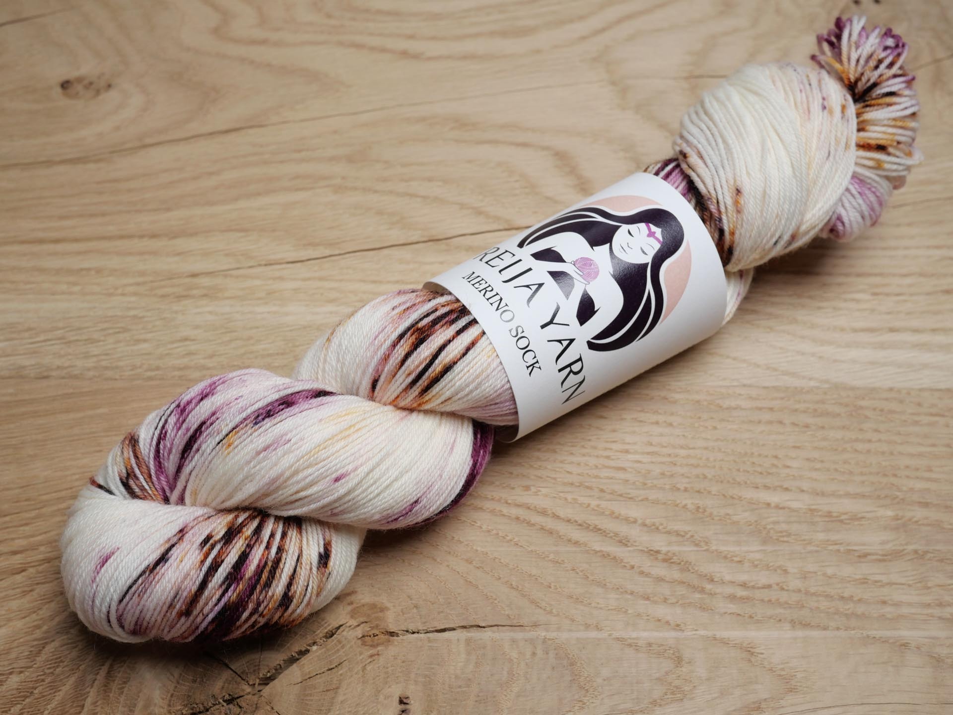 Blackberry_drops_lanka_merino_sock_v5