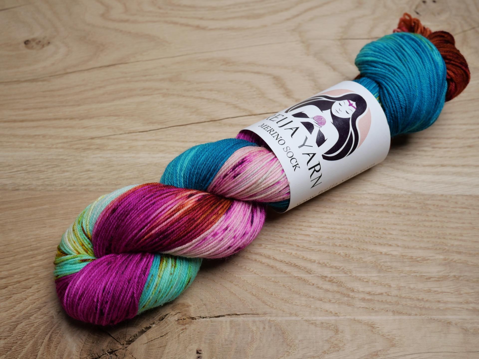 Deja_vu_II_lanka_merino_sock_v5