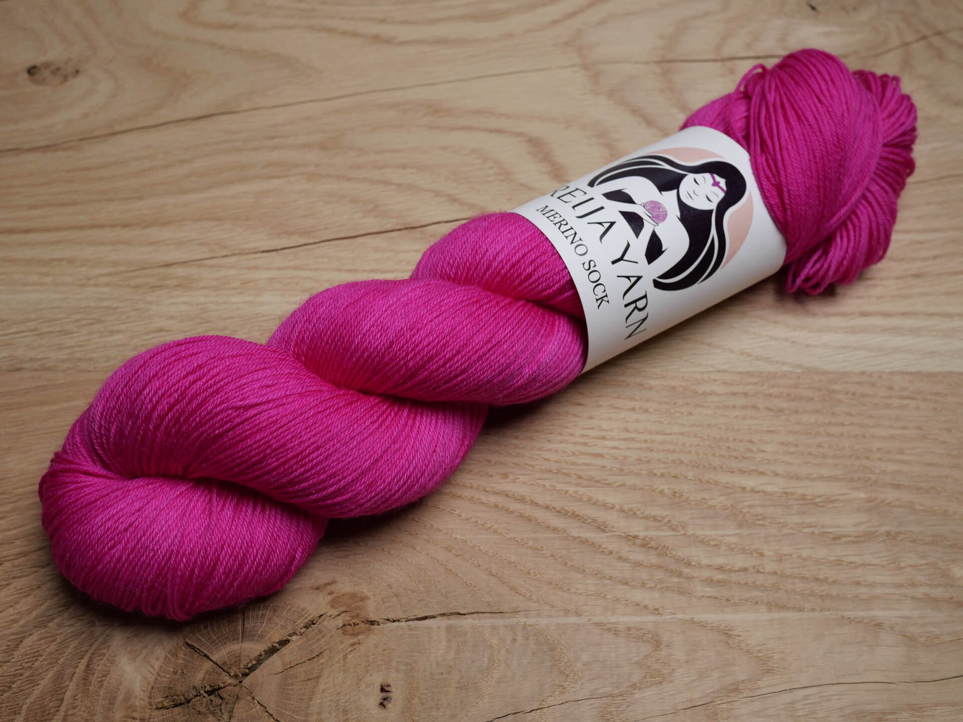 Magdaleena_lanka_merino_sock_v5