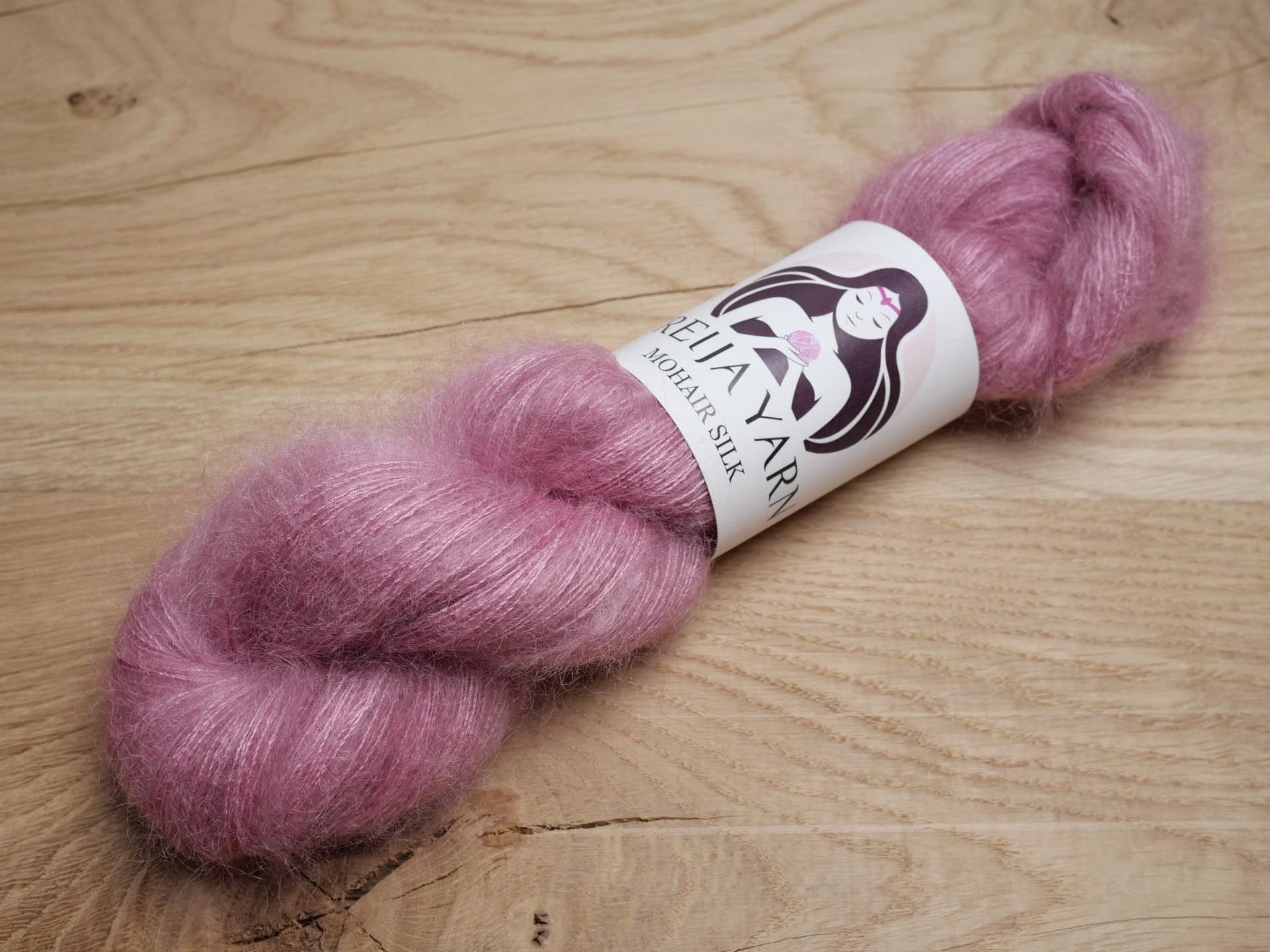 Antique_mauve_lanka_mohair