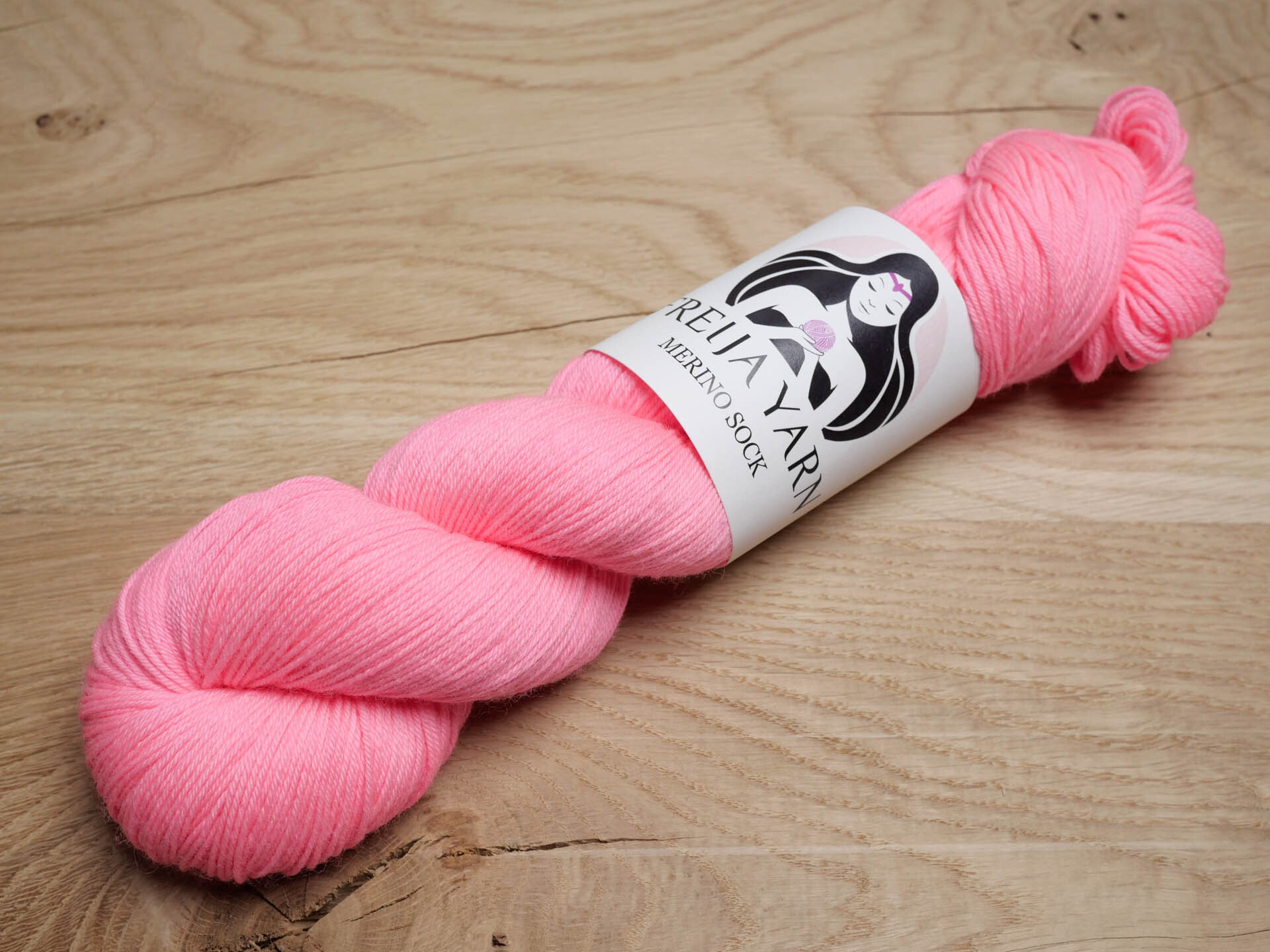Neon_coral_lanka_merino_sock_v5