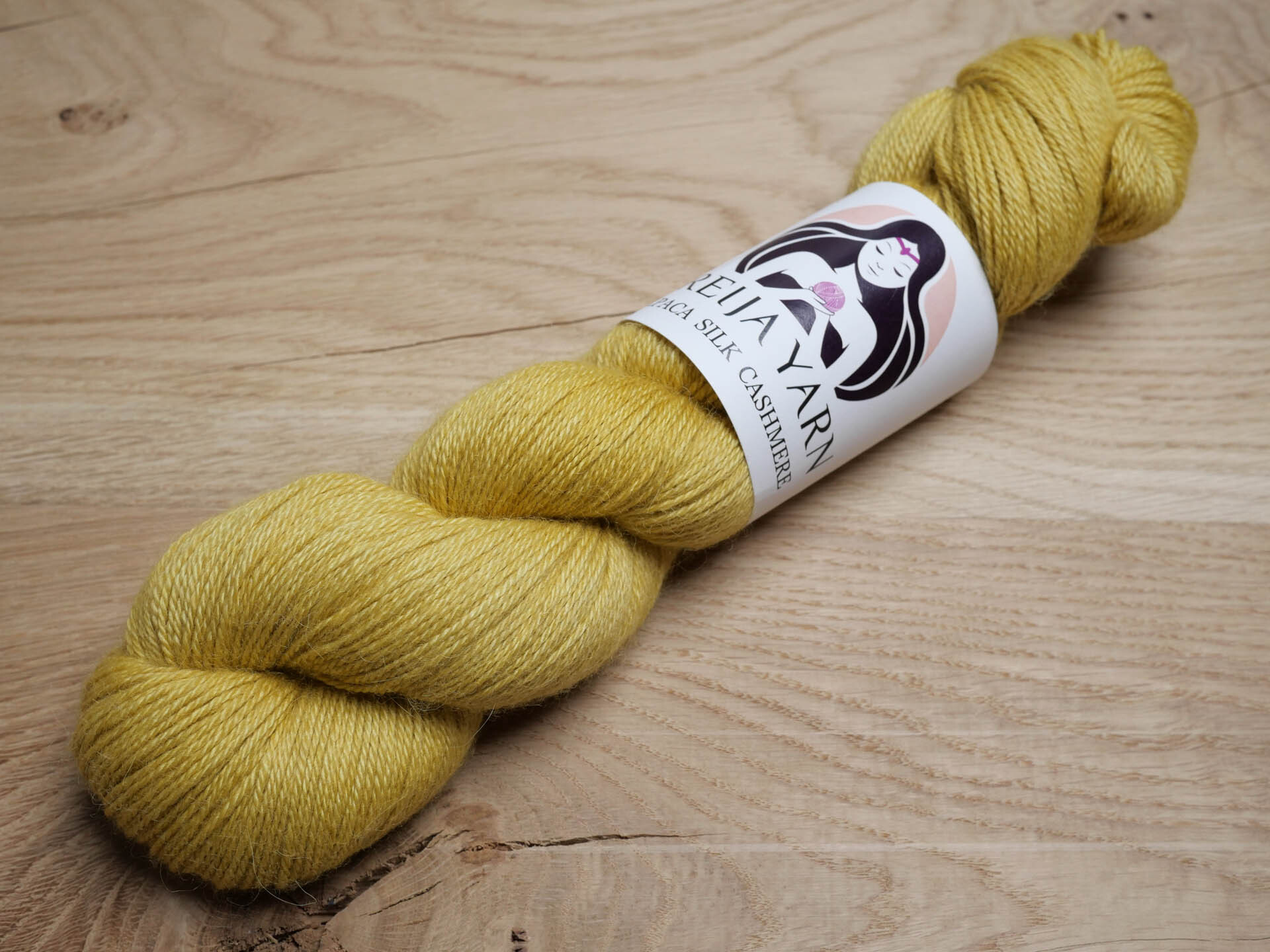Olive_tree_lanka_alpaca_silk_kashmir_v5