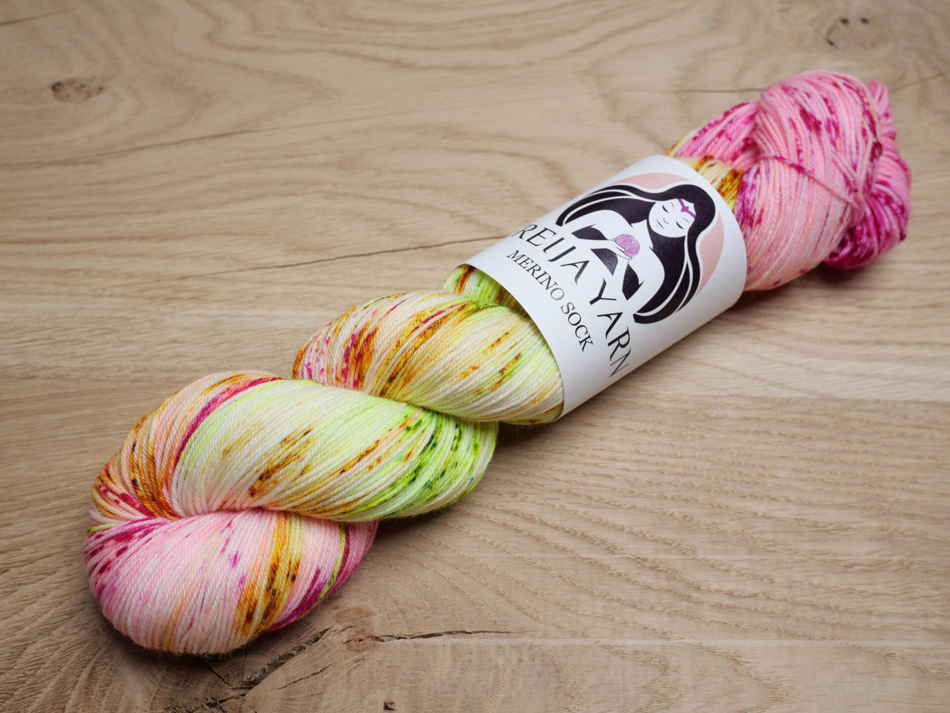 Festarikesä_2025_lanka_merino_sock