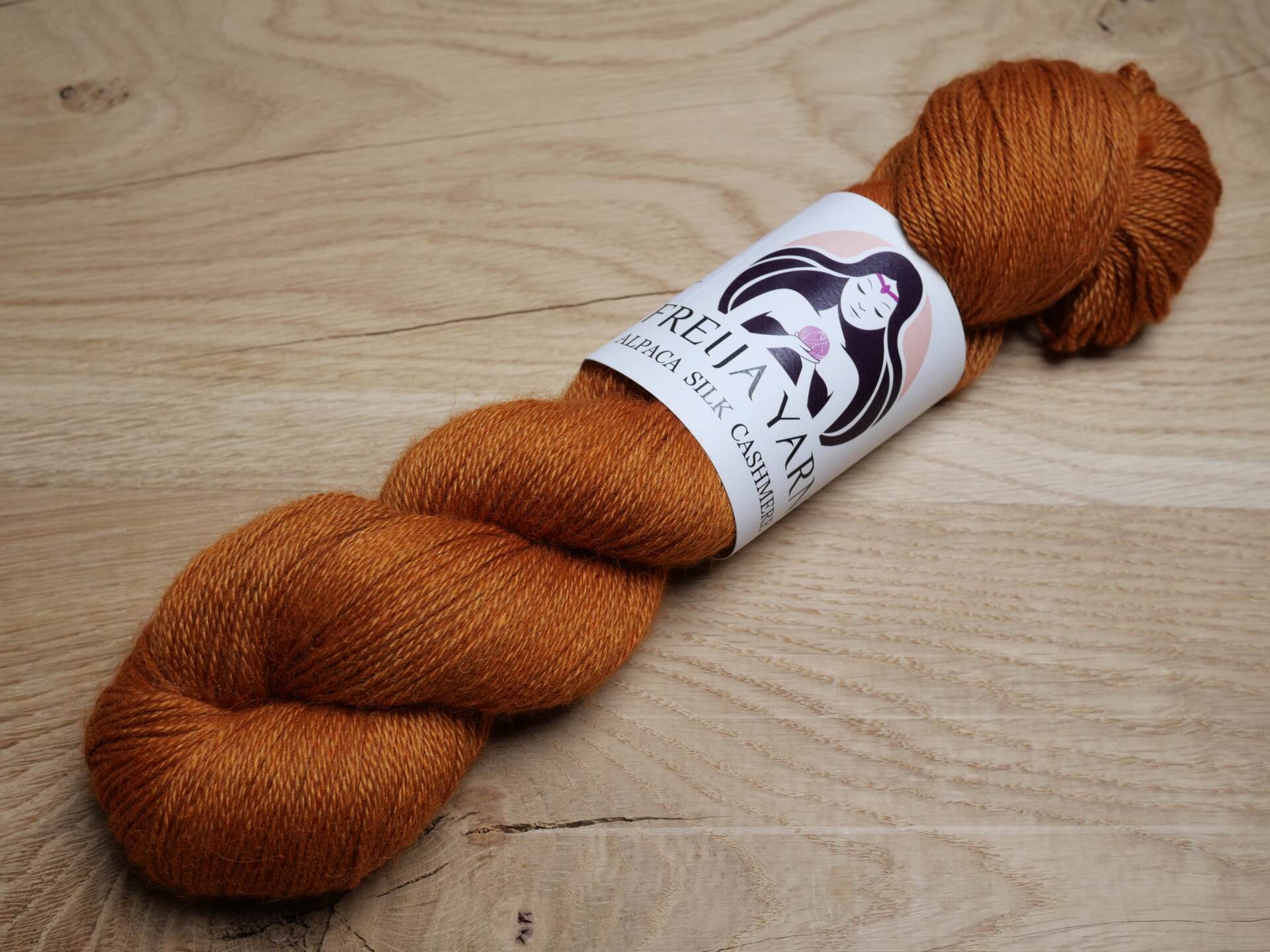 Camel_lanka_alpaca_silk_kashmir