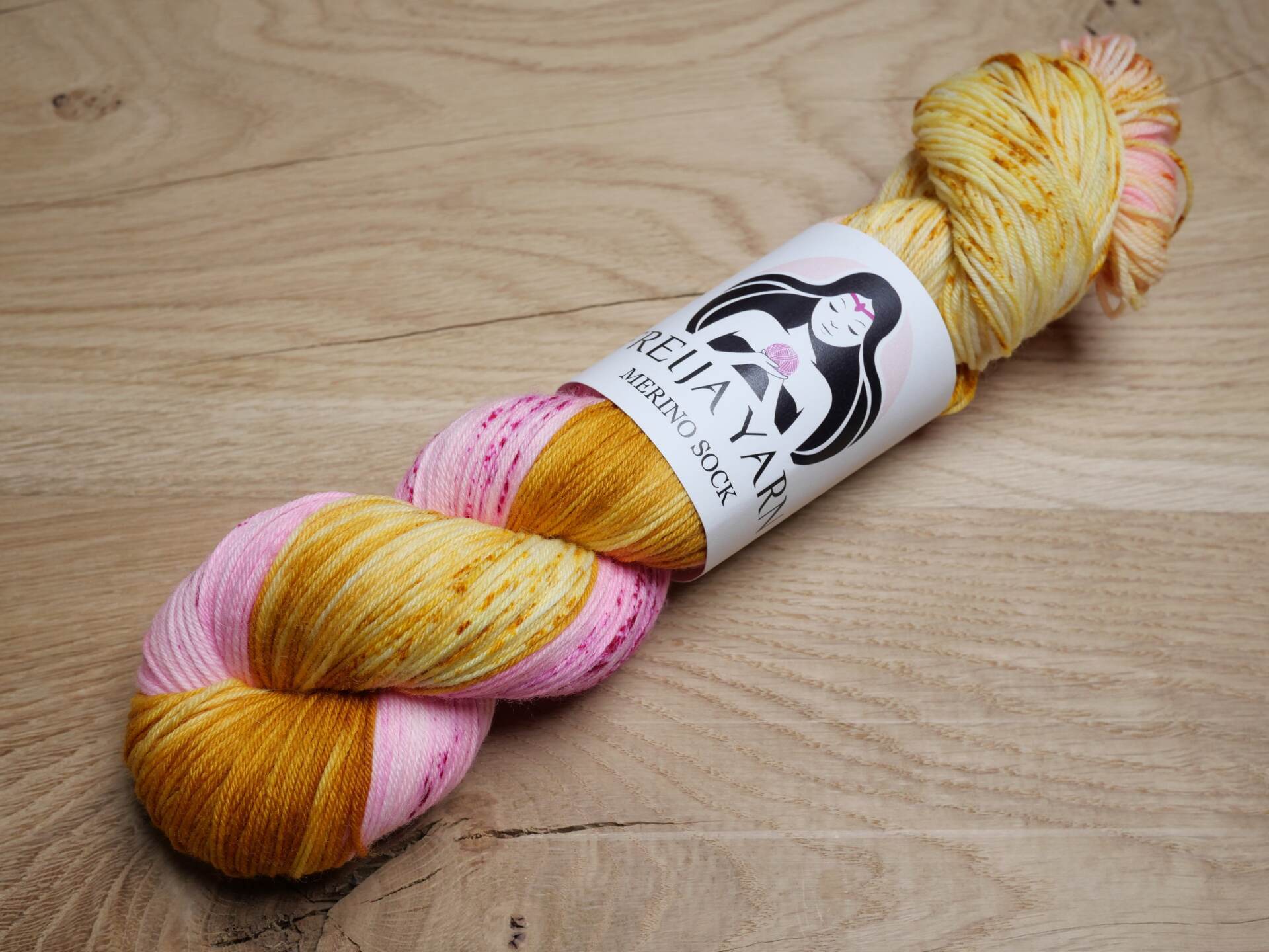 Hallon_caramel_cake_lanka_merino_sock