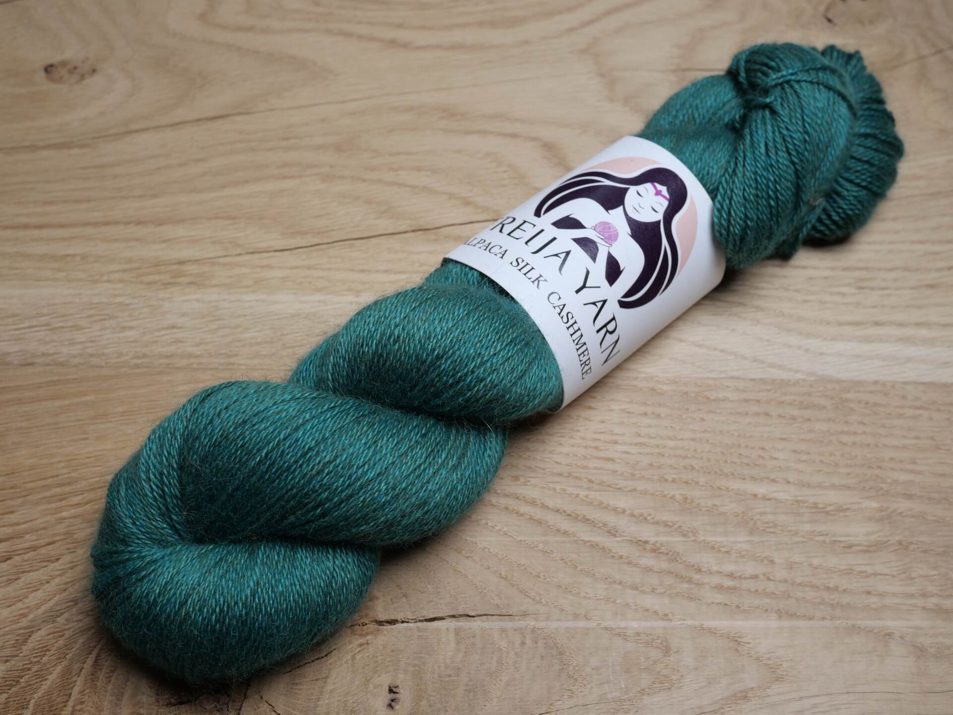 Jewel_lanka_alpaca_silk_kashmir