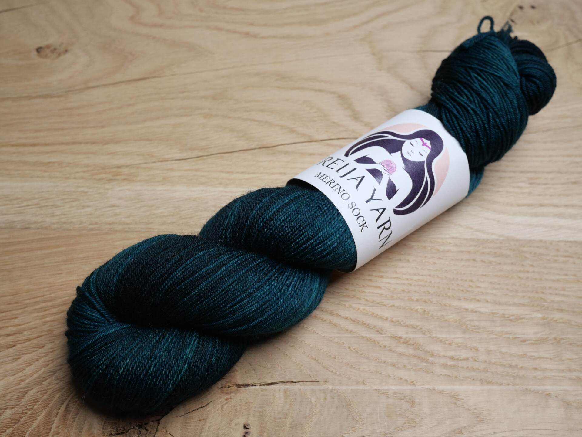 Kryptonite_lanka_merino_sock