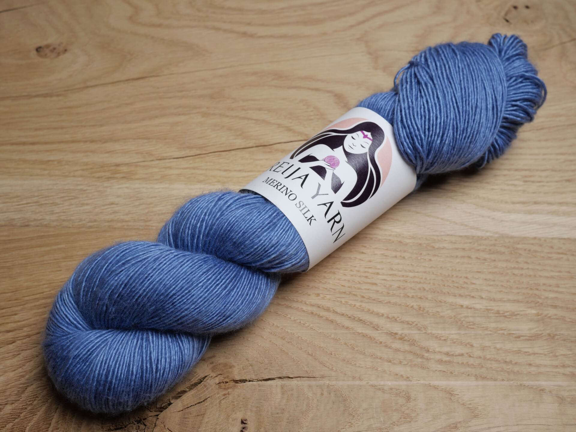 Steel_blue_lanka_merino_silk_v5