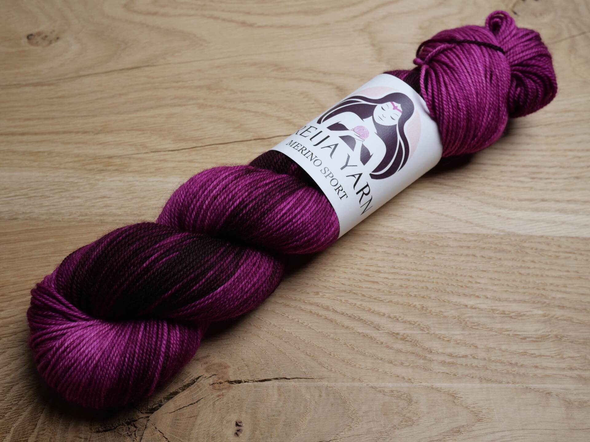 Maleficent_lanka_merino_sport_v5